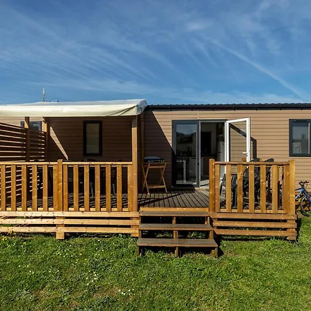 Campsite 4 Etoiles Piscines Et 3 6 Pers - Mallet *
